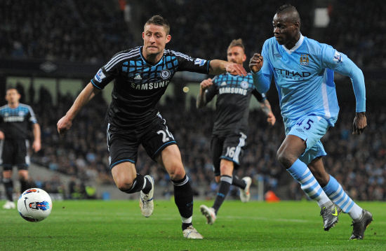 以及他与法 以及他与法